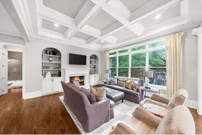 4815 Kitty Hawk Drive NE, Atlanta, GA 30342 - Photo 13