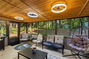 2945 Whisperwood Trail, Atlanta, GA 30344 - Photo 17