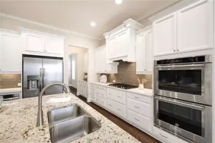 6045 Overlook Club Cir, Suwanee, GA 30024 - Photo 11