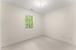 3235 Continental Dr, Cumming, GA 30041 - Photo 23