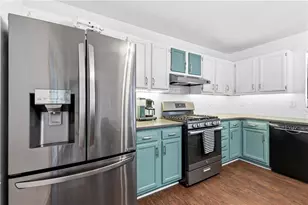 4845 Meadow Overlook Dr, Cumming, GA 30040 - Photo 11