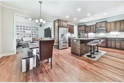 601 Walker Court, Canton, GA 30115 - Photo 9