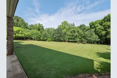 594 Peachtree Road, Hoschton, GA 30548 - Photo 77