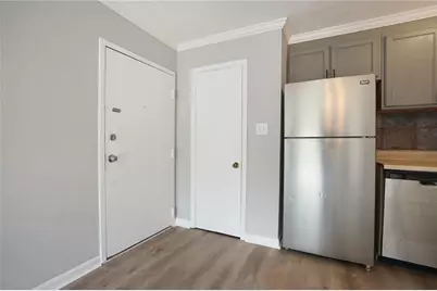 2805 Northeast Expressway NE #B34, Atlanta, GA 30345 - Photo 3