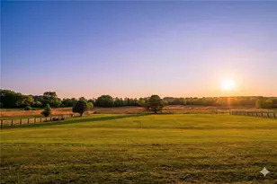 29 Ravenfield Rd, Taylorsville, GA 30178 - Photo 15