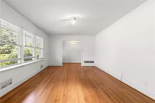 1399 Stephens Dr NE, Atlanta, GA 30329 - Photo 17