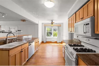 1399 Stephens Drive NE, Atlanta, GA 30329 - Photo 11