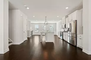 4240 Hickory Pne Aly, Doraville, GA 30360 - Photo 11