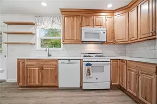 4740 Shadyrest Dr, Powder Springs, GA 30127 - Photo 11