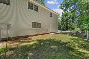 608 Wellington Ct, Woodstock, GA 30188 - Photo 33