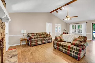 608 Wellington Court, Woodstock, GA 30188 - Photo 7