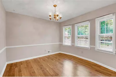 608 Wellington Court, Woodstock, GA 30188 - Photo 11