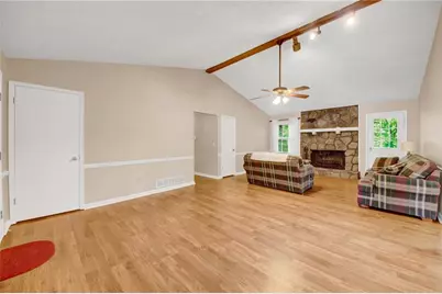 608 Wellington Court, Woodstock, GA 30188 - Photo 9