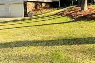 608 Wellington Ct, Woodstock, GA 30188 - Photo 5