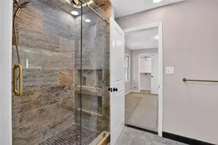 530 Oak Valley Dr, Riverdale, GA 30274 - Photo 13