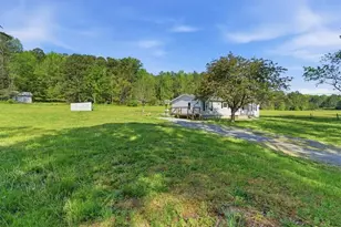 235 Kirk Rd NW, White, GA 30184 - Photo 5