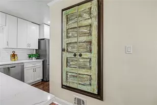 990 Melody Ln, Roswell, GA 30075 - Photo 11