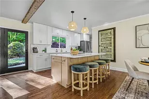 990 Melody Ln, Roswell, GA 30075 - Photo 7