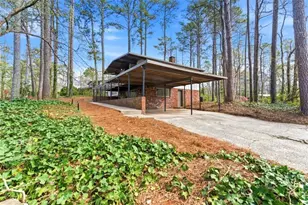 1255 Cedar Park Cir, Stone Mountain, GA 30083 - Photo 3