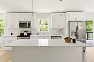 7170 Linda Dr, Lithia Springs, GA 30122 - Photo 5