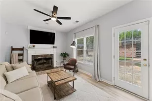 4380 Clairesbrook Ln, Acworth, GA 30101 - Photo 17