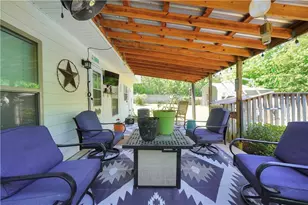 214 Woodlands Dr, Jackson, GA 30233 - Photo 25