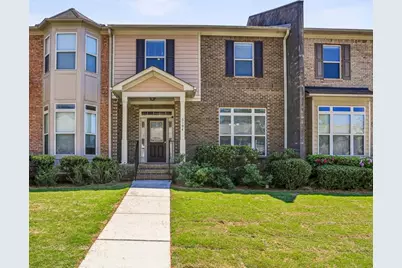 6194 Thorncrest Drive, Tucker, GA 30084 - Photo 1