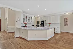 530 Bircham Way, Roswell, GA 30075 - Photo 13