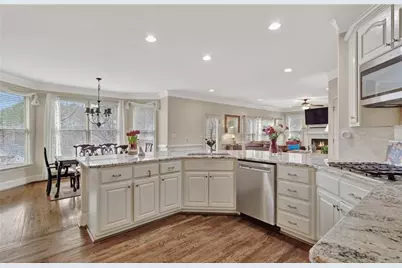530 Bircham Way, Roswell, GA 30075 - Photo 15