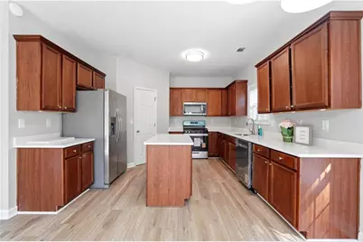 568 Austin Creek Drive, Buford, GA 30518 - Photo 9