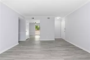 5560 Kingsport Dr NE, Atlanta, GA 30342 - Photo 5