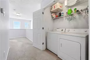 3172 Glenloch Pl, Lawrenceville, GA 30044 - Photo 17