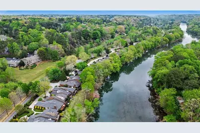 210 Riverview Drive, Marietta, GA 30067 - Photo 19