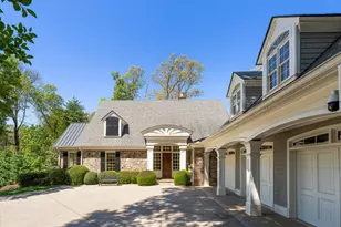 516 Tara Trail, Atlanta, GA 30327 - Photo 3