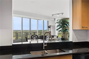 700 Park Regency Pl NE, Atlanta, GA 30326 - Photo 17