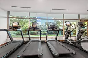 700 Park Regency Pl NE, Atlanta, GA 30326 - Photo 29