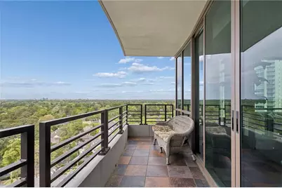 700 Park Regency Place NE #2002, Atlanta, GA 30326 - Photo 13