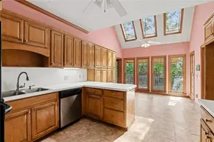 1846 Westbury Ln SW, Marietta, GA 30064 - Photo 5