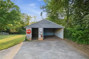 574 Whitehead Rd, Athens, GA 30606 - Photo 29