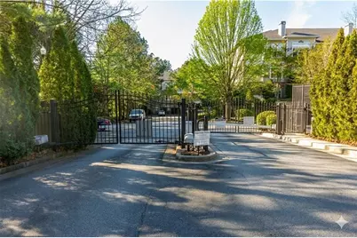 2700 Pine Tree Road NE #1112, Atlanta, GA 30324 - Photo 15