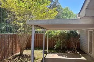 300 Wilbanks Dr, Fayetteville, GA 30215 - Photo 3