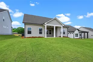210 Wingate Dr, Winder, GA 30680 - Photo 5
