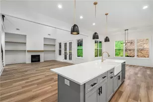 7252 Creekside Way, Jefferson, GA 30549 - Photo 13