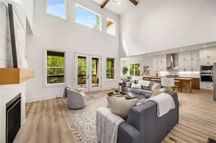 7262 Creekside Way, Jefferson, GA 30549 - Photo 9