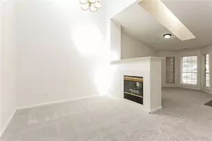 2139 Meadowview Ct SE, Conyers, GA 30013 - Photo 7