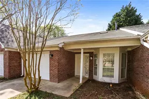 2139 Meadowview Ct SE, Conyers, GA 30013 - Photo 3