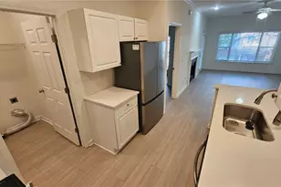 411 Spring Heights Ln SE, Smyrna, GA 30080 - Photo 5