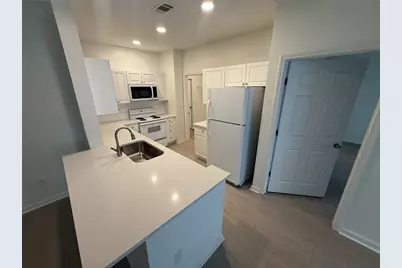 411 Spring Heights Lane SE #4, Smyrna, GA 30080 - Photo 3