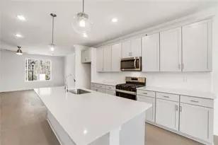 624 Oakleaf Grove Ln, Sugar Hill, GA 30518 - Photo 17