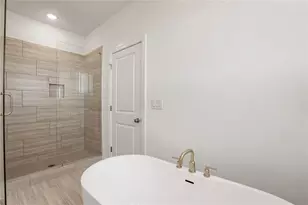 624 Oakleaf Grove Ln, Sugar Hill, GA 30518 - Photo 29